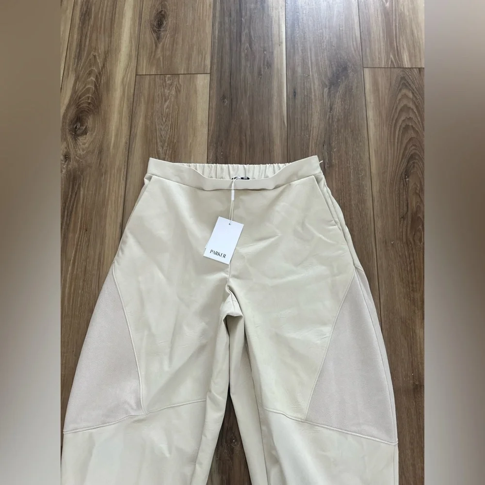 Parker womens faux leather pants size medium NWT - Picture 3 of 5